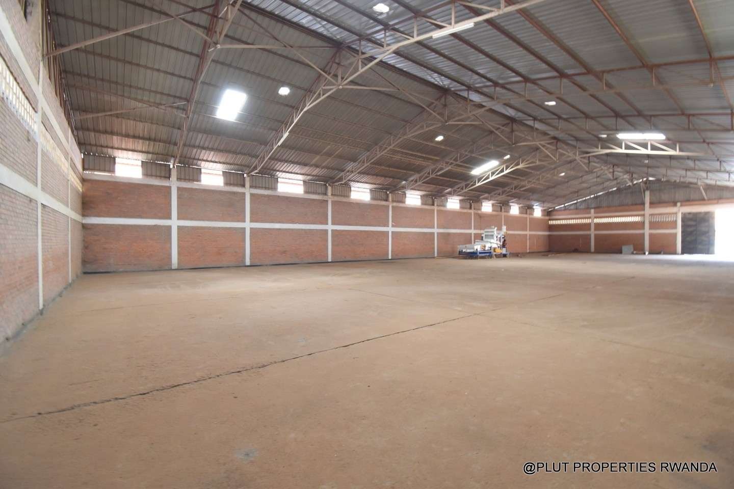 Masoro Kigali warehouse for rent plut properties 5-100kb Masoro commercial warehouse for rent