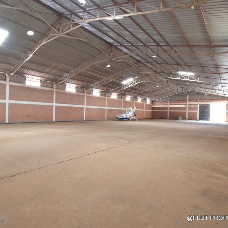 Masoro commercial warehouse for rent