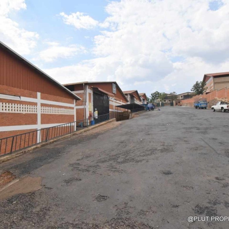 Masoro commercial warehouse for rent