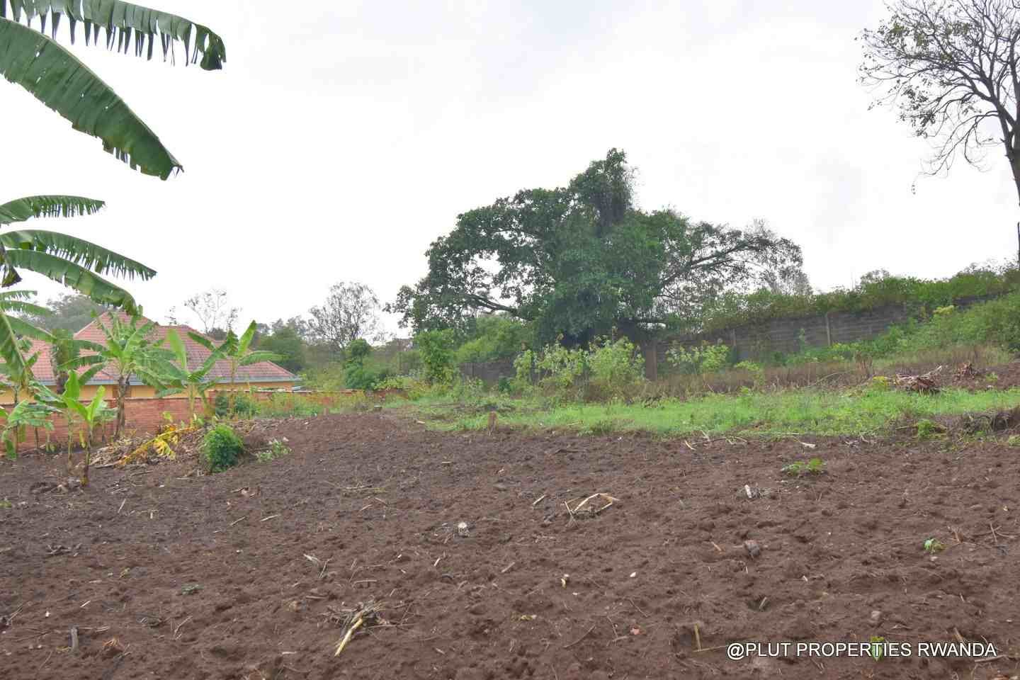 Plot for sale in Kinyinya