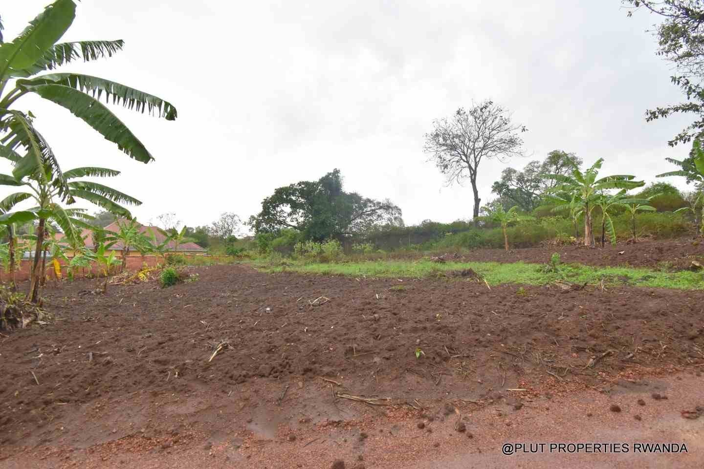 Plot for sale in Kinyinya