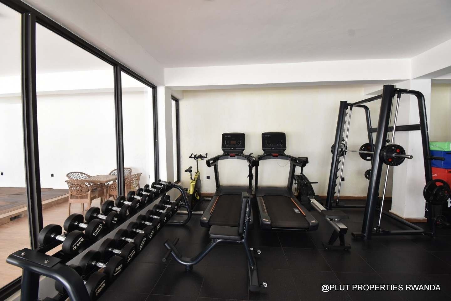 apartment for rent in Kiyovu Kigalu plut properties 1-100kb Apartment for rent in Kiyovu Kigali