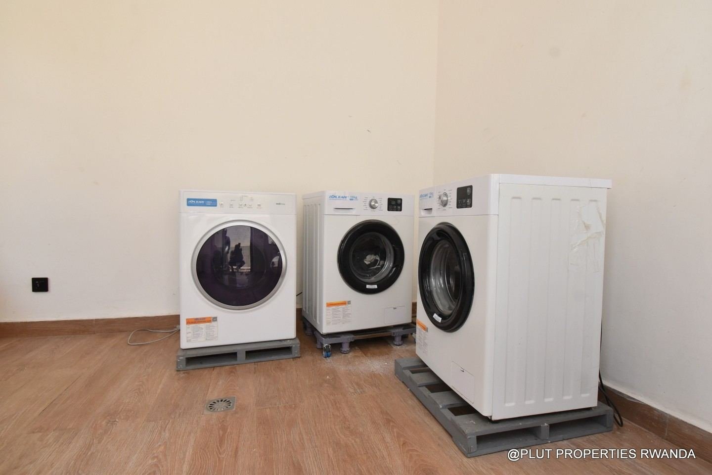 apartment for rent in Kiyovu Kigalu plut properties 3-100kb Apartment for rent in Kiyovu Kigali