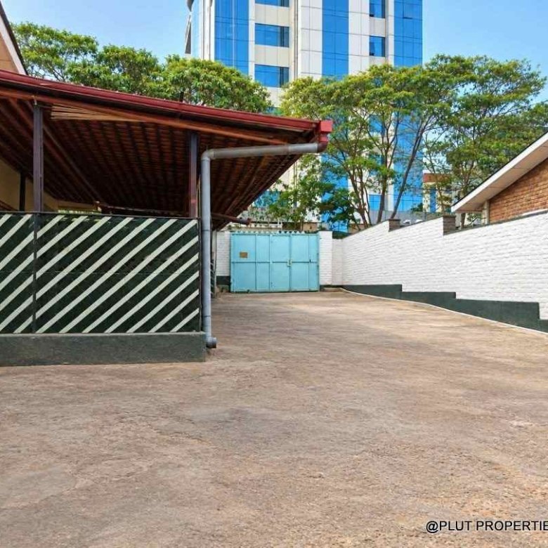 Commercial property for rent in Remera