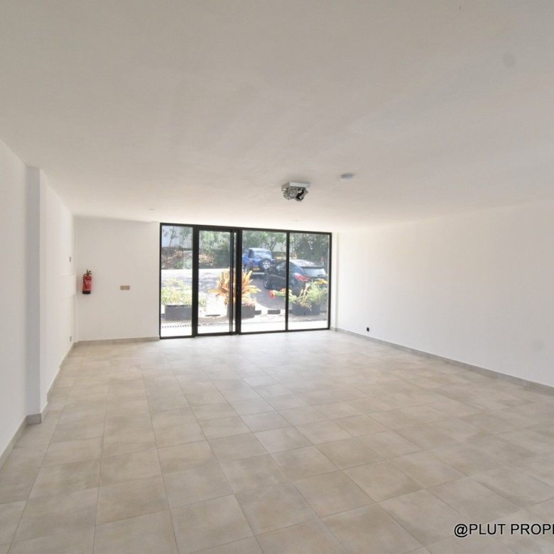 Commercial space for rent in Kiyovu Kigali
