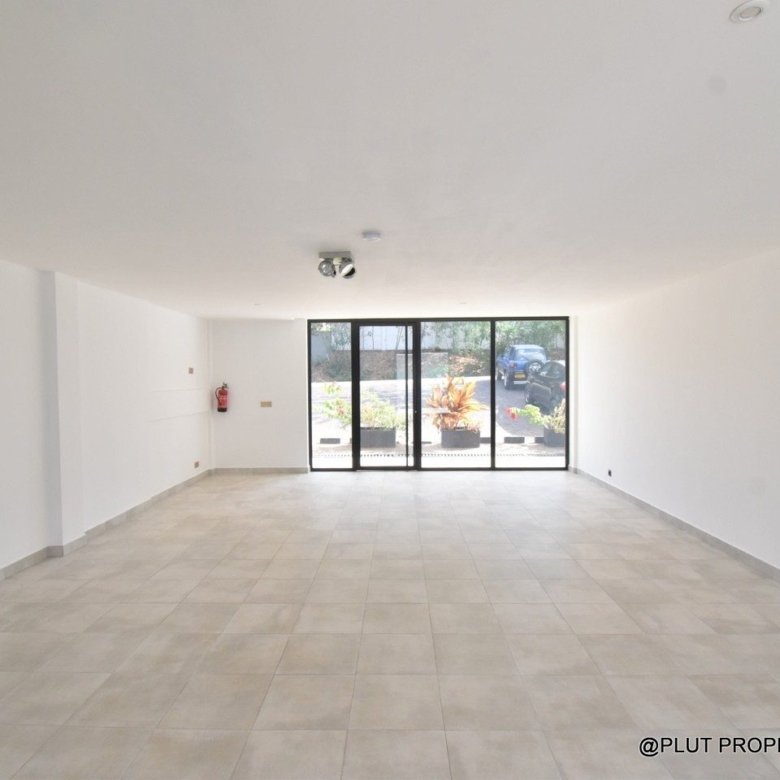 Commercial space for rent in Kiyovu Kigali