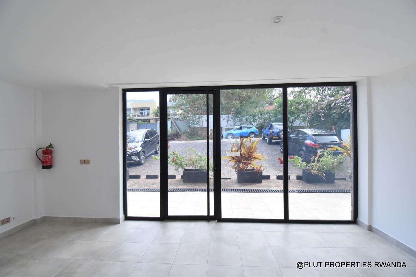 Commercial space for rent in Kiyovu Kigali