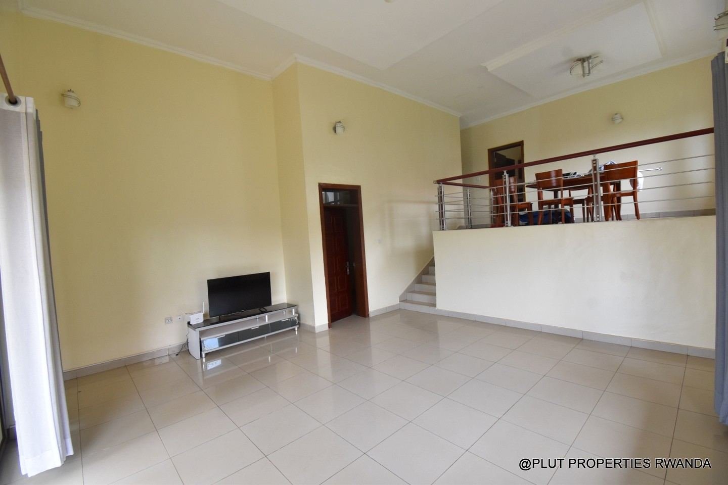 fully furnished house for rent in Gacuriro Kigali plut properties 3-100kb Fully furnished house for rent in Gacuriro Kigali