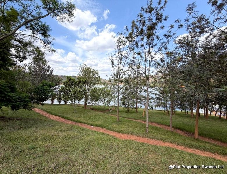 Lake Muhazi Waterfront Land for Sale