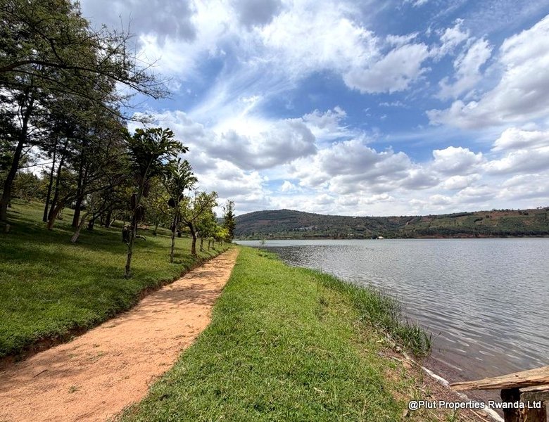 Lake Muhazi Waterfront Land for Sale