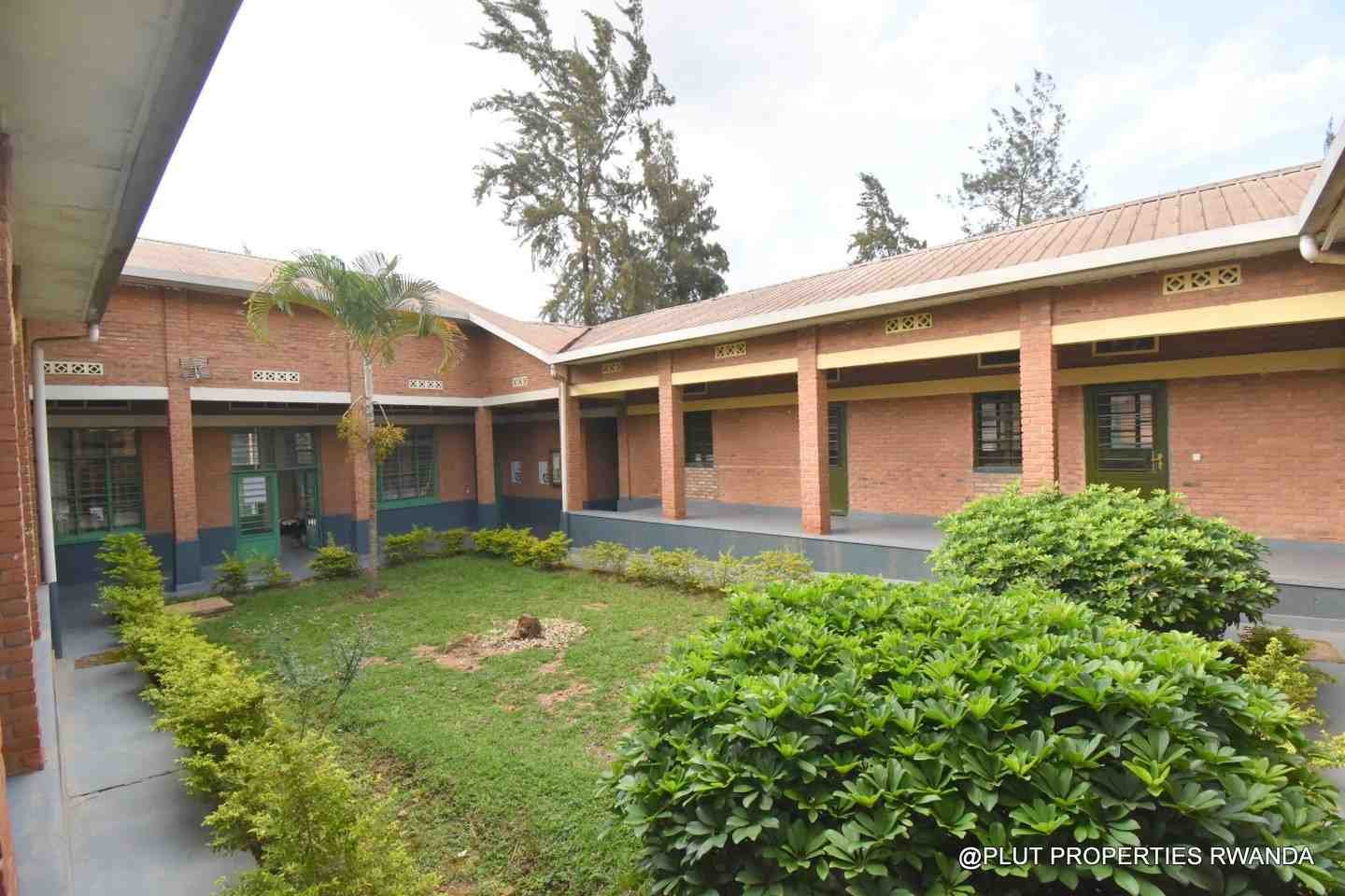 space for rent in Nyarutarama Kigali plut properties 11-100kb Commercial Space for Rent in Nyarutarama
