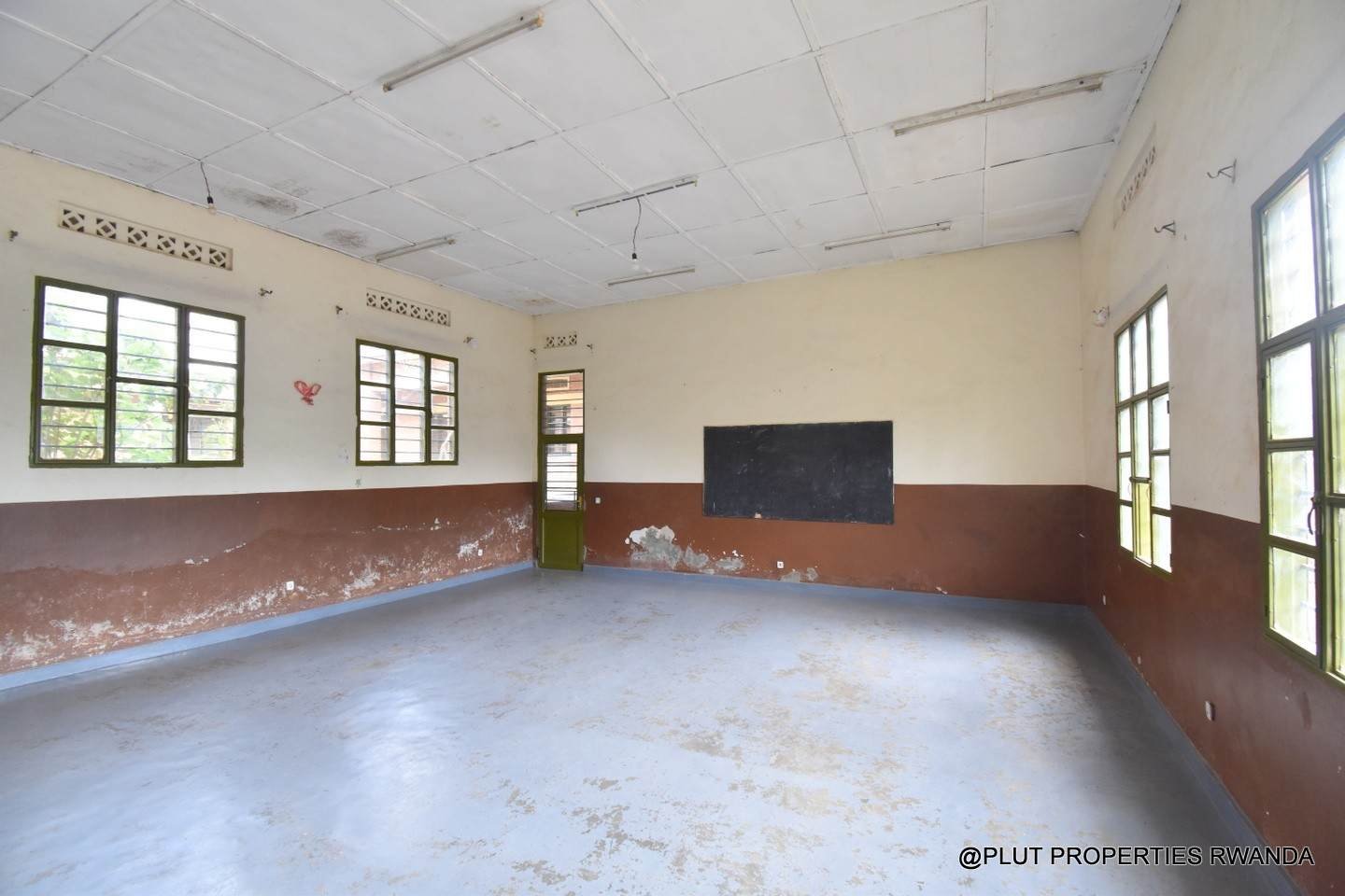 space for rent in Nyarutarama Kigali plut properties 14-100kb Commercial Space for Rent in Nyarutarama