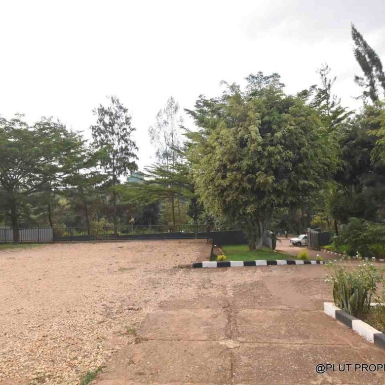 Commercial Space for Rent in Nyarutarama