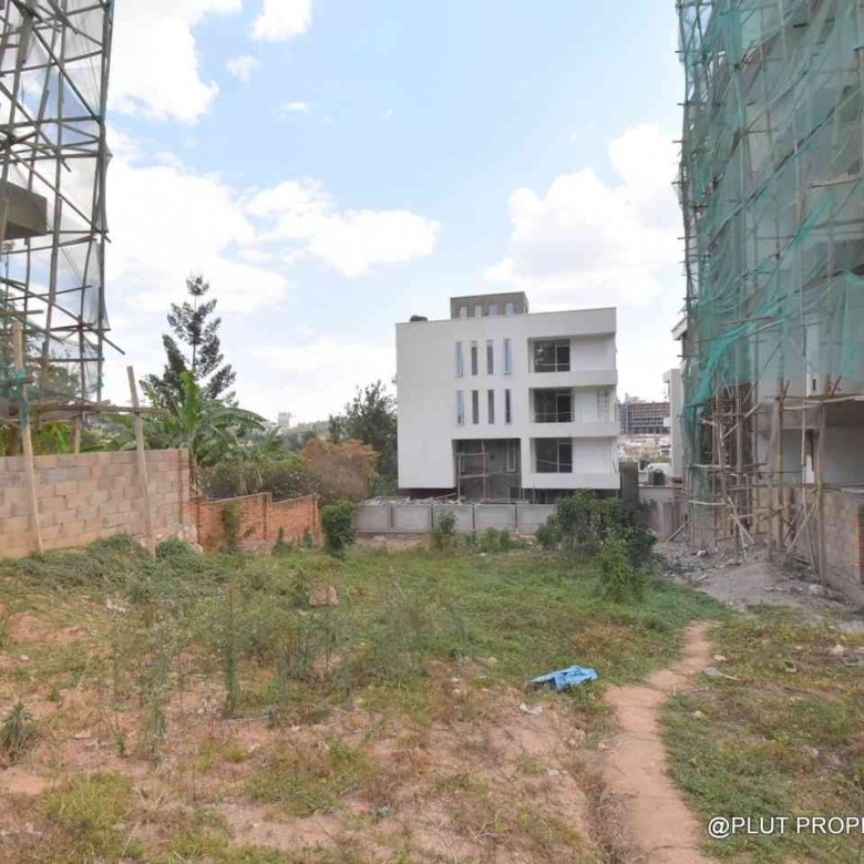 Spacious land for sale in Nyarutarama Kigali