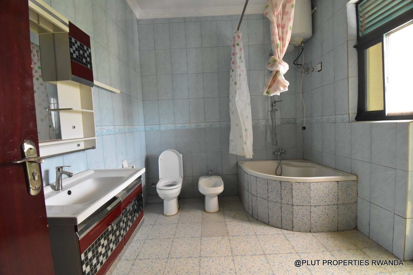 Unfurnished house for rent in Kibagabaga Kigali