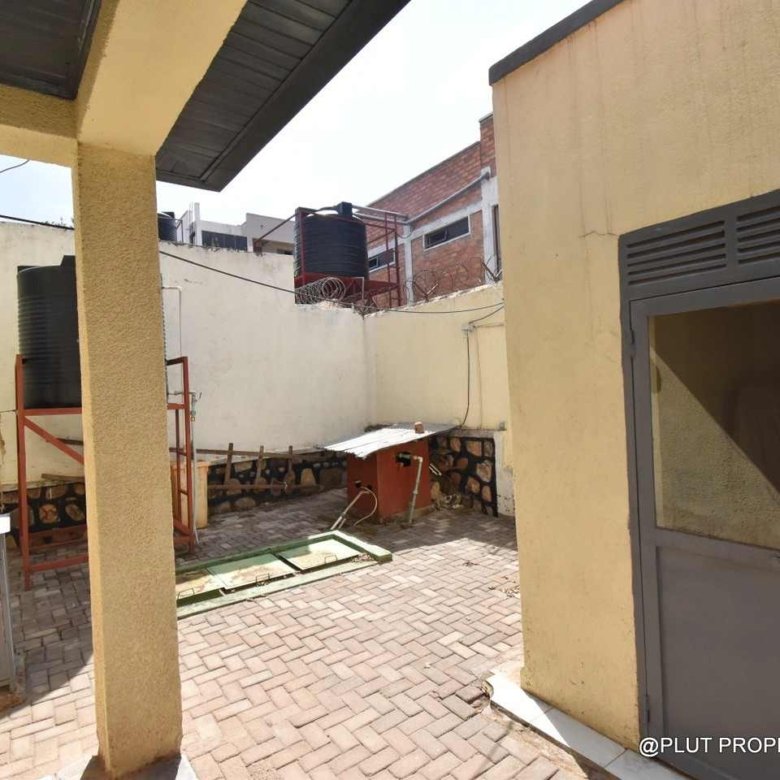 Unfurnished house for rent in Kigali Kibagabaga