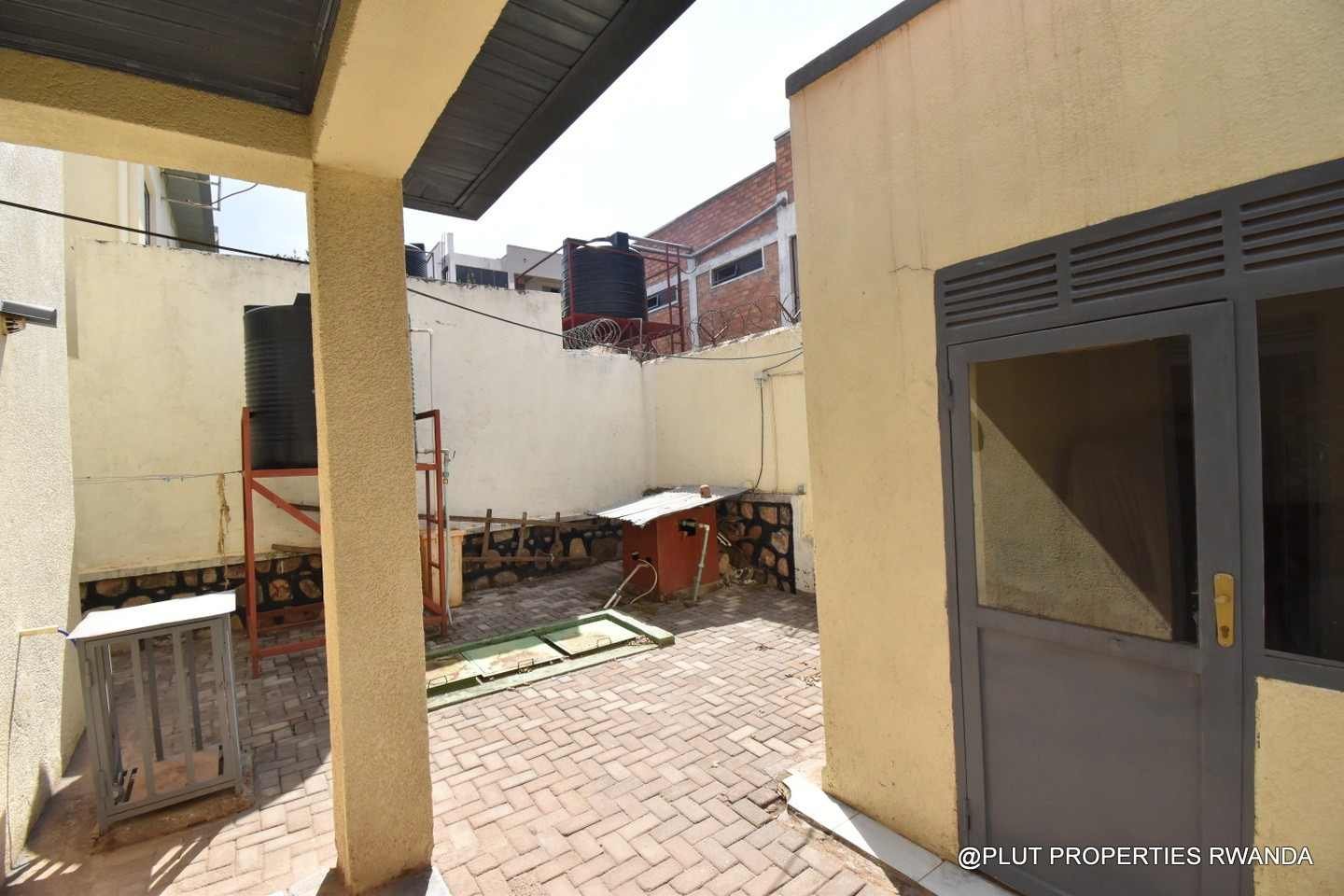 unfurnished house for rent in Kigali Kibagabaga plut properties 1-100kb Unfurnished house for rent in Kigali Kibagabaga