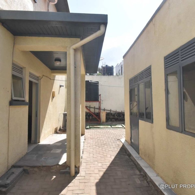 Unfurnished house for rent in Kigali Kibagabaga