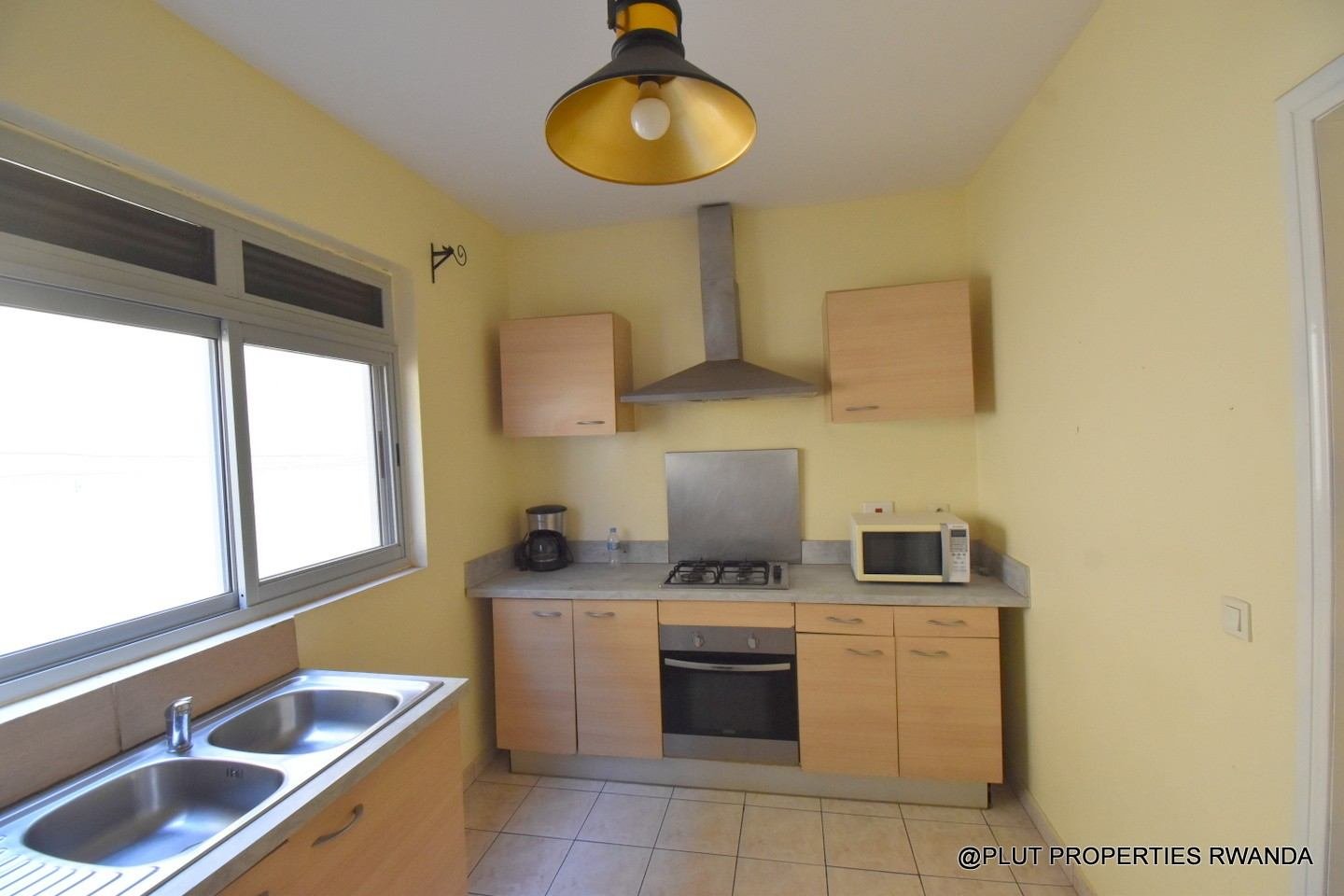 unfurnished house for rent in Kigali Kibagabaga plut properties 8-100kb Unfurnished house for rent in Kigali Kibagabaga